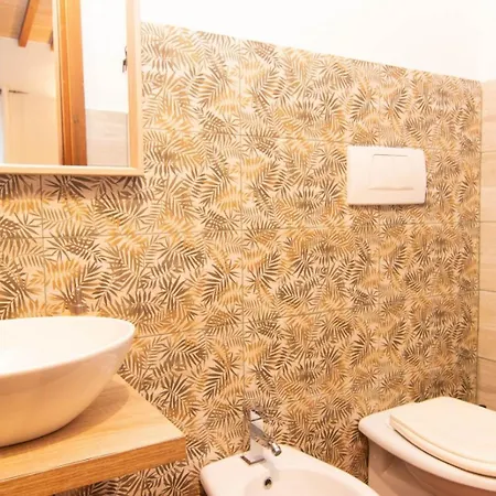 La Di Giada Konukevi Pisa